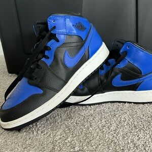 Kids Jordan 1 high tops